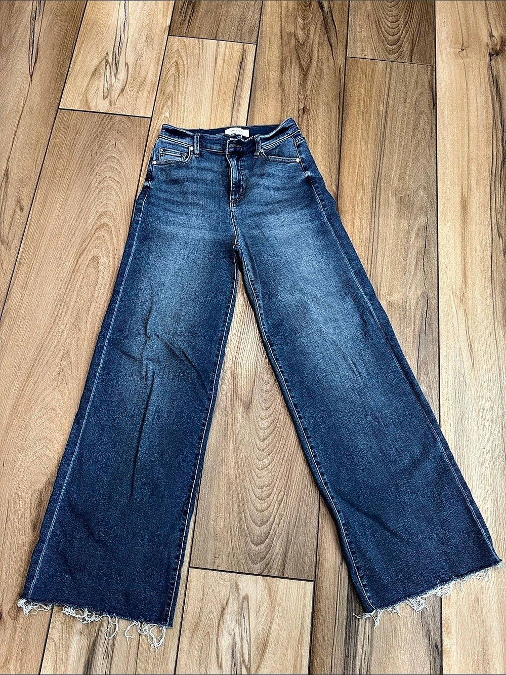 Level 99 Wide Leg Crop Jeans Blue Waist 26